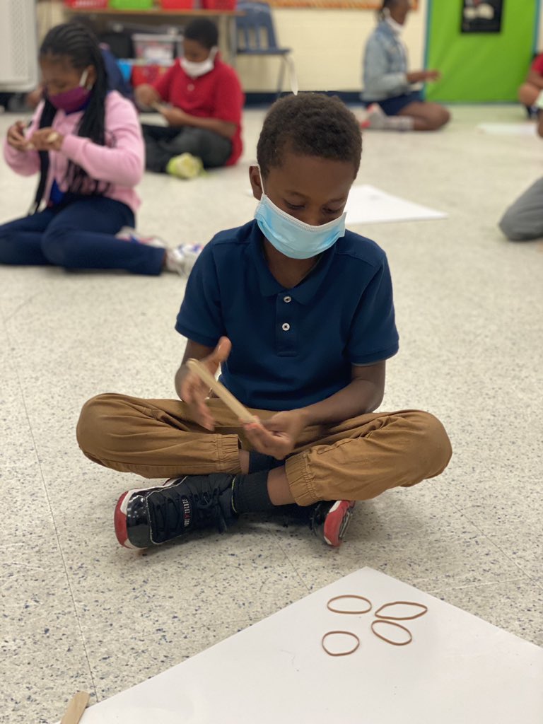 Happening now: Ms. Brown’s 4th graders build catapults with Ms. Chloe from MOSH! It’s a great day at MLK! #science #virtualfieldtrip