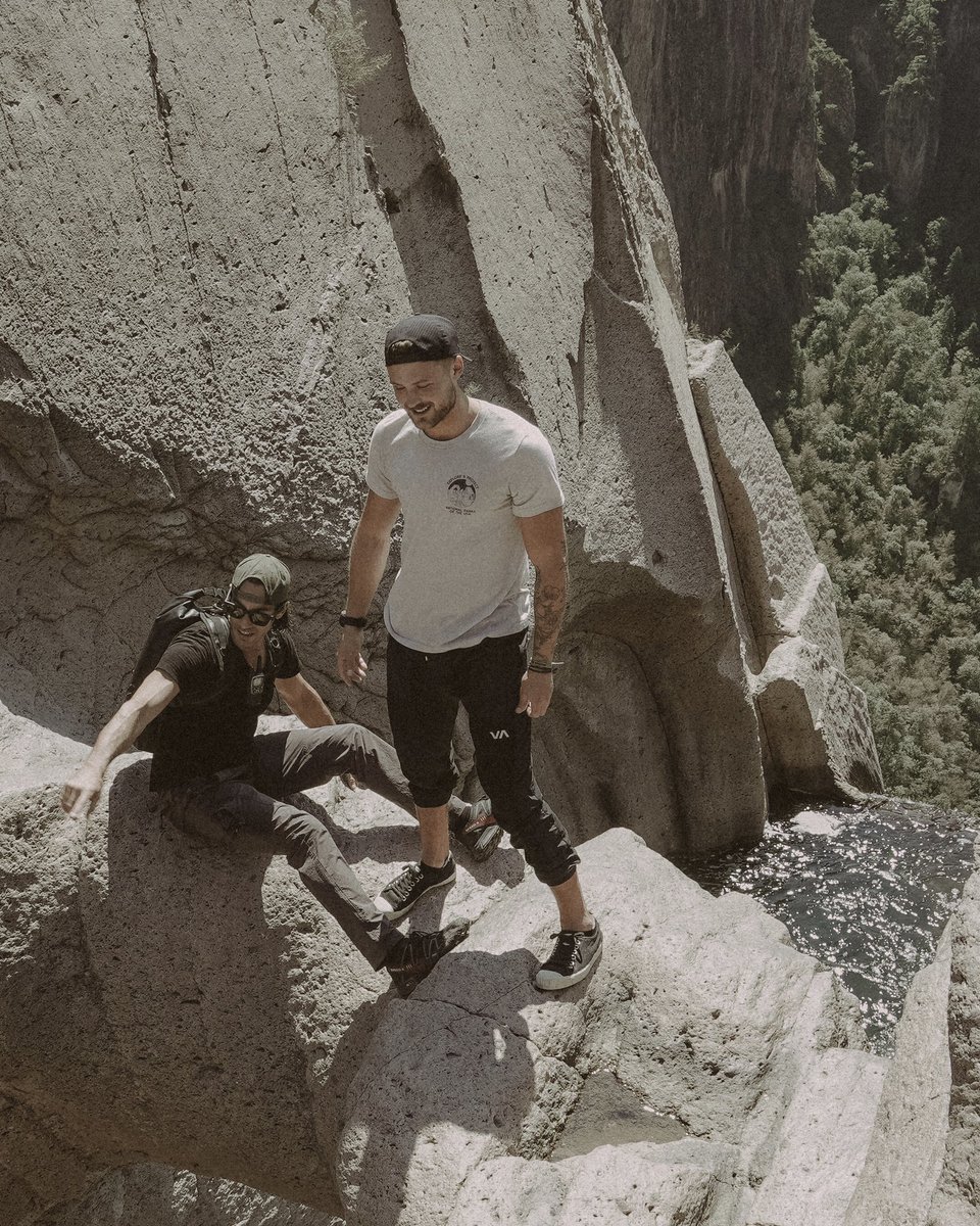 Dylan Efron tweet media