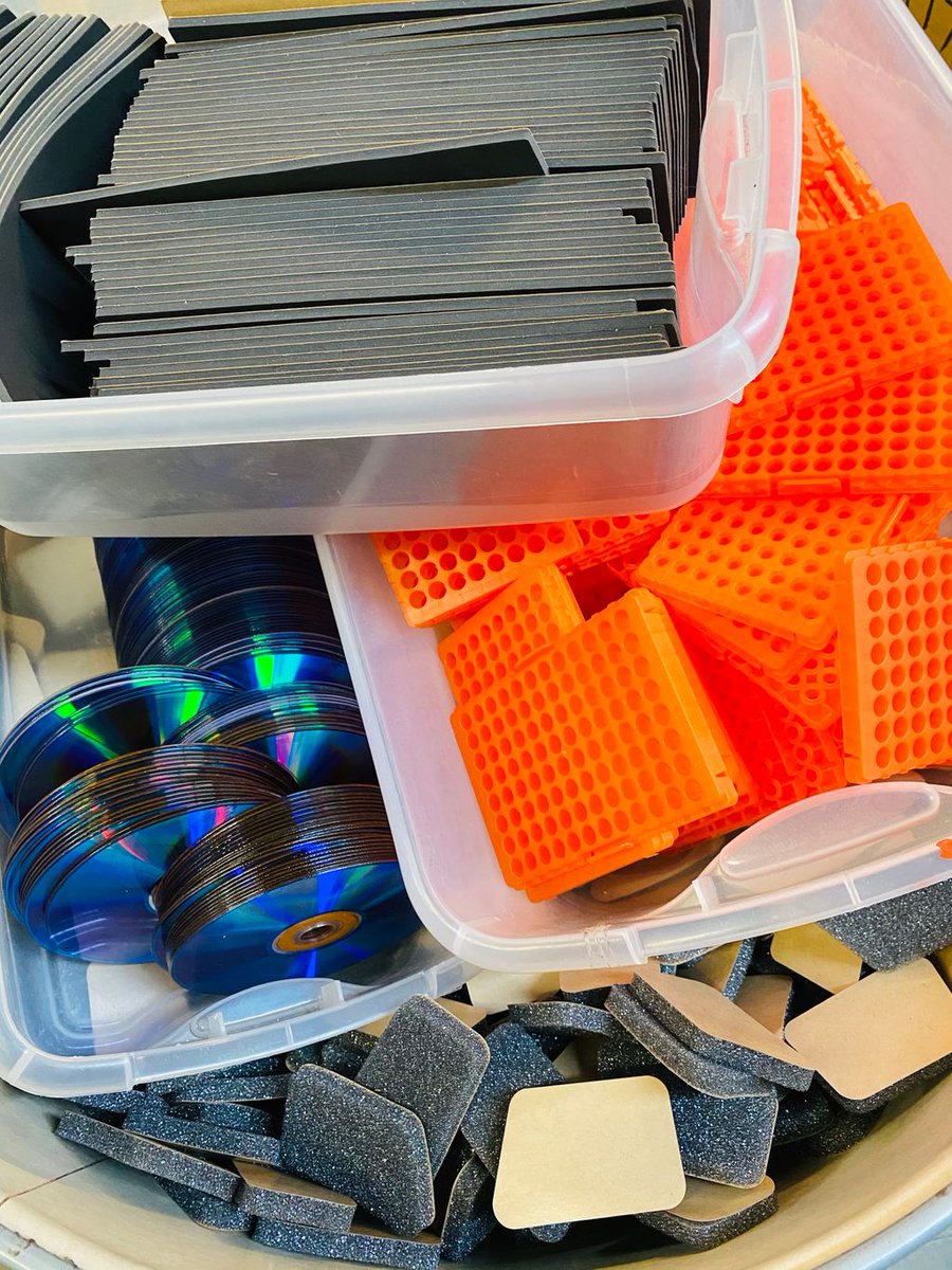 scrap_a2's tweet image. #Freshtothefloor materials! New &amp;amp; used notebooks, canvases, and fun additions to our Fill A Bag section. 

Our community needs us &amp;amp; we need our community! 
We are OPEN TO THE PUBLIC Tues - Sun | 12-6 

#SCRAPA2 #CreativeReuse #SupportOurSCRAP