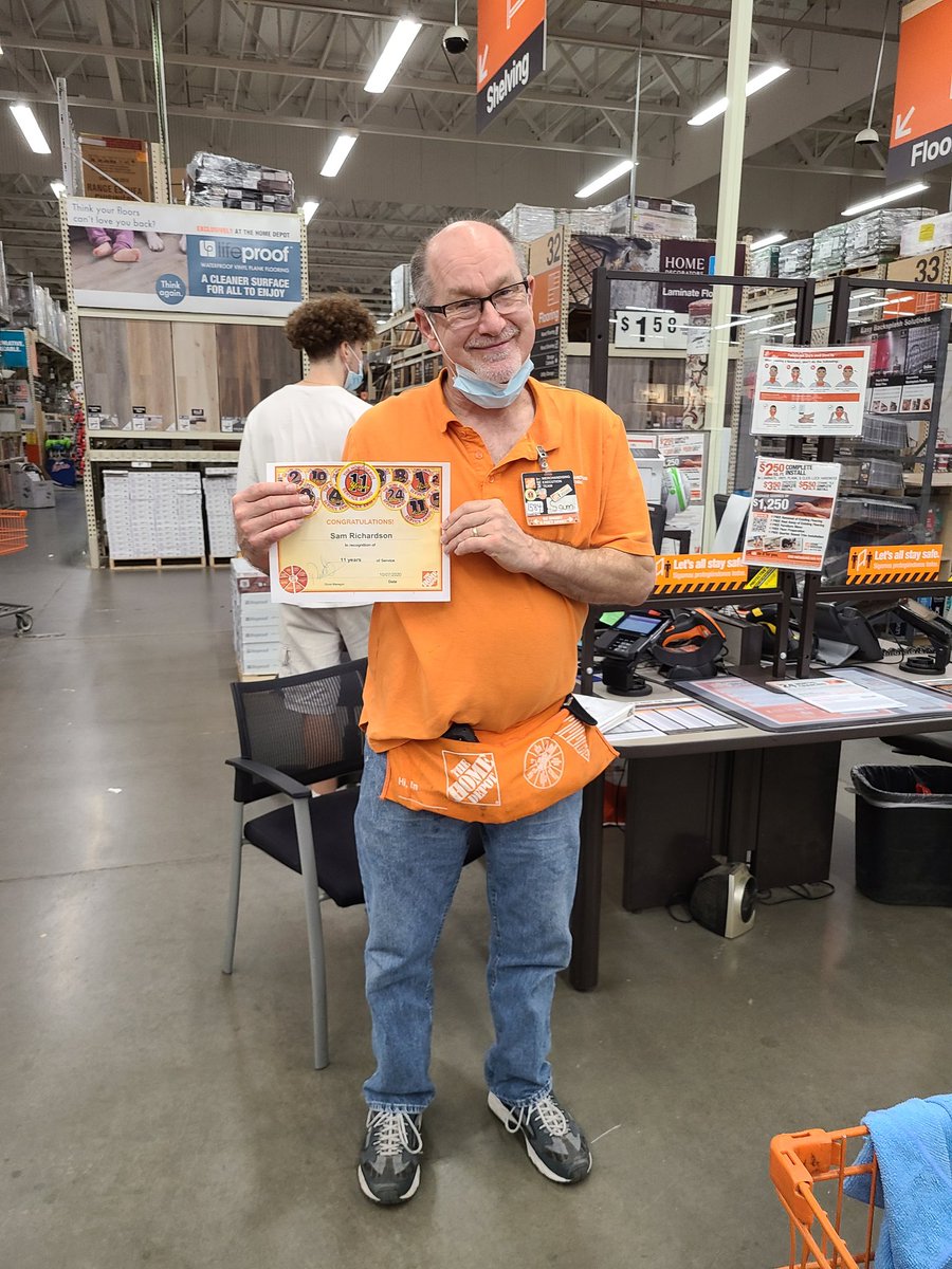 Sandy (@sandys_hd) on Twitter photo Sam Richardson, came to join the MET Team 11 years ago.Along with Sam reaching a milestone, he  will embark an another adventure. Semi retirement. Sam has chosen to  stepdown to part time.Thanks for staying with us.<a href="/KHahmeyer/">Kaileb Hahmeyer</a> <a href="/RLM4040/">Robert</a> <a href="/codytaylorhd/">Cody Taylor</a> <a href="/MattClarkeTHD/">Matt Clarke</a> <a href="/cayselahrman/">CayseLahrman</a> Sam Richardson, came to join the MET Team 11 years ago.Along with Sam reaching a milestone, he  will embark an another adventure. Semi retirement. Sam has chosen to  stepdown to part time.Thanks for staying with us.<a href="/KHahmeyer/">Kaileb Hahmeyer</a> <a href="/RLM4040/">Robert</a> <a href="/codytaylorhd/">Cody Taylor</a> <a href="/MattClarkeTHD/">Matt Clarke</a> <a href="/cayselahrman/">CayseLahrman</a>