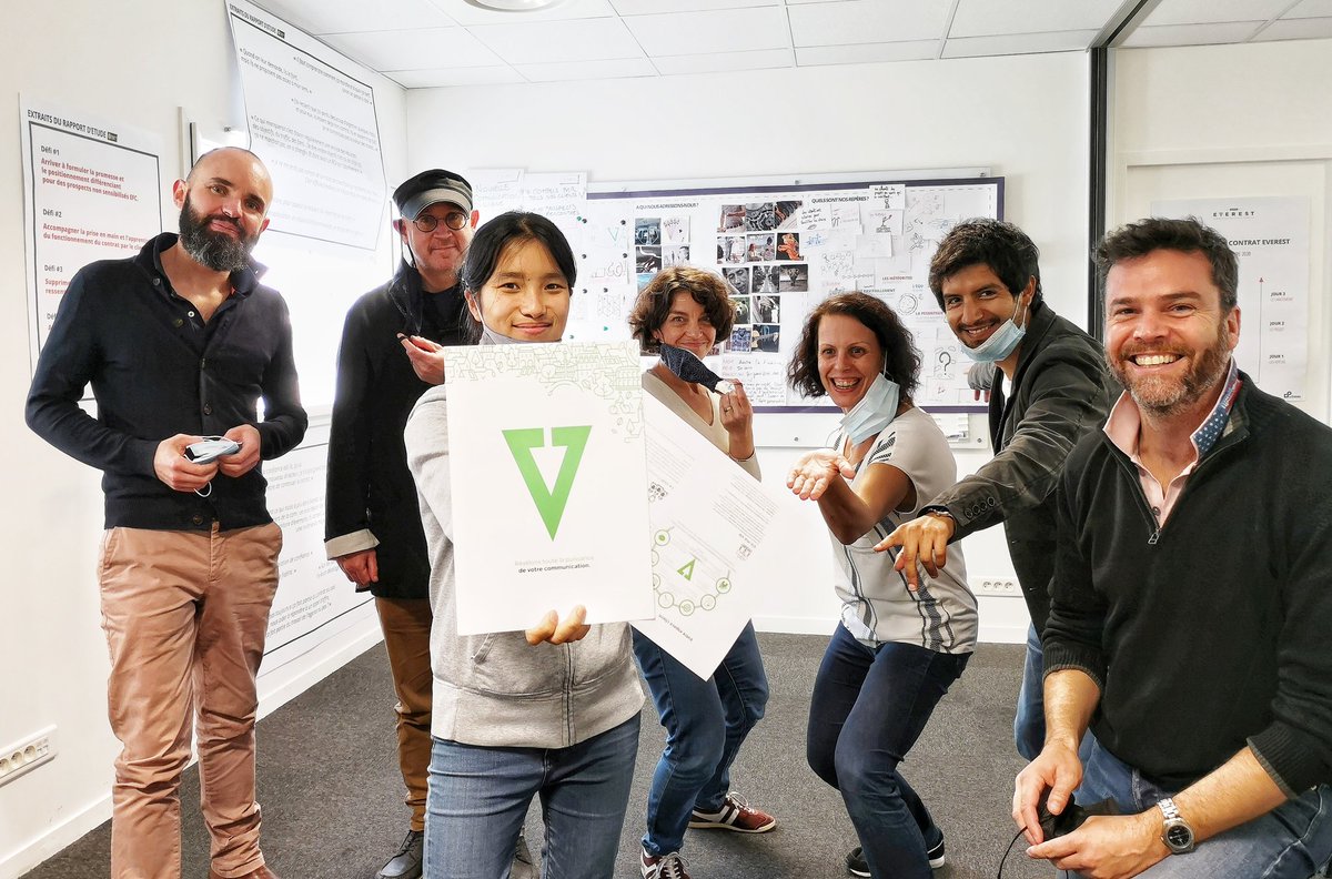 SPRINT J3.
Notre nouvelle offre est disponible ! 
Bientôt sur le site..
En attendant, repos de l'équipe après 3 jours de sprint pour revoir et améliorer notre offre, par la méthode Integraction(c) #cooperation

Merci à claire et Laurent La Croisée
Et une équipe au top !