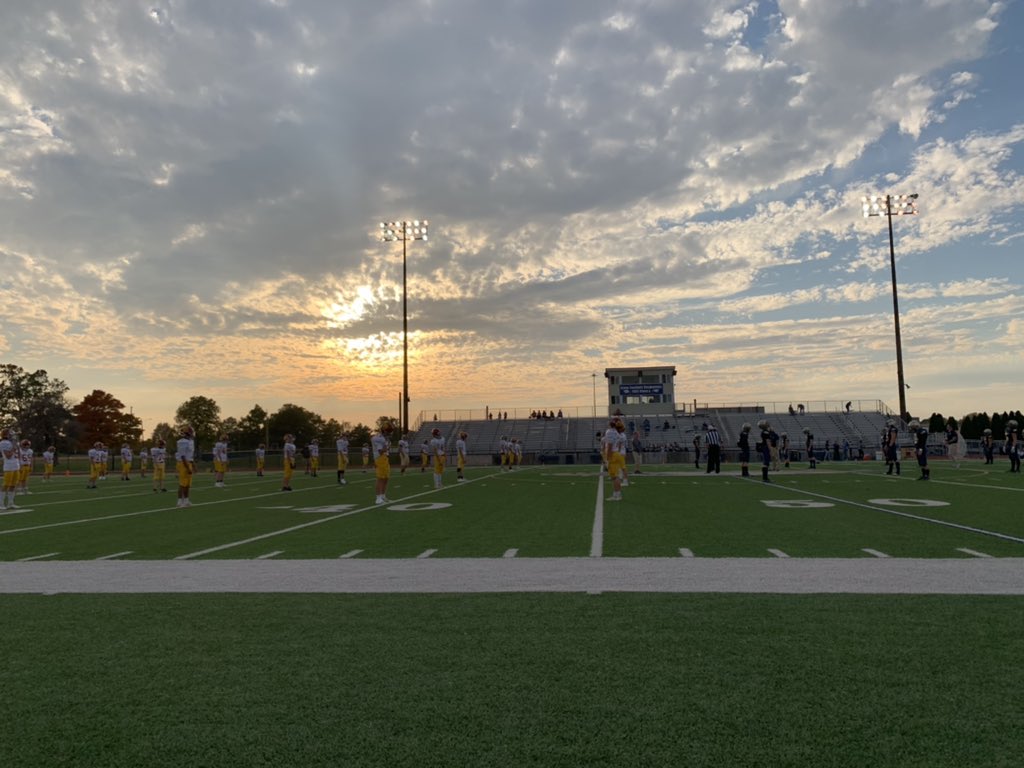 Game day @ Oak Hill!🏈