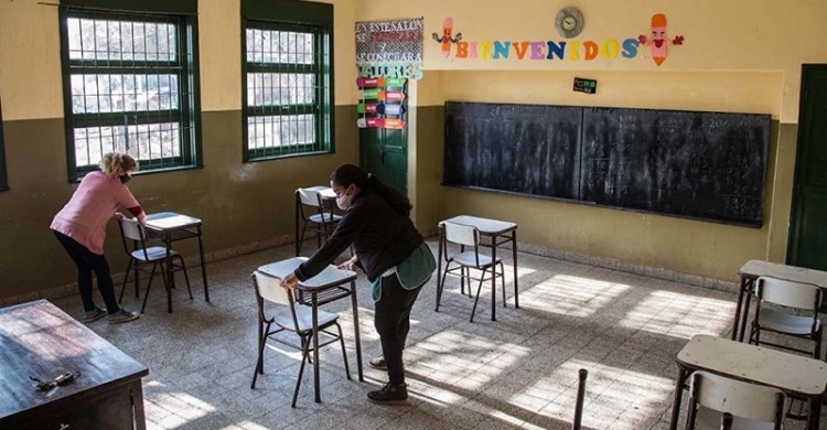 Educadores coinciden en que hay que evaluar cada escuela para el regreso a actividades presenciales