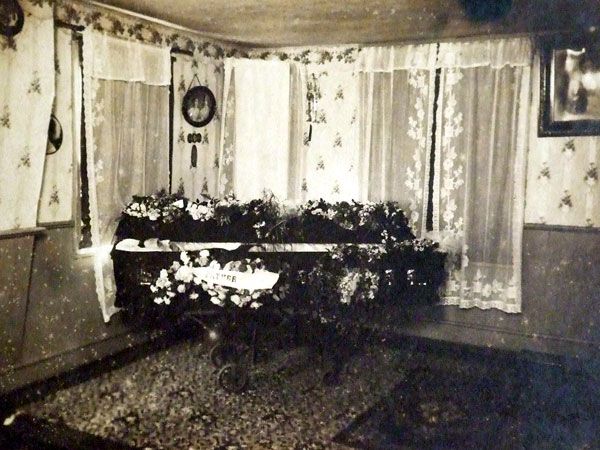 Victorian England was driven by the idea of a "good death," an elaborate and strict set of Victorian practices requiring painstaking detail and a small fortune. Failing to properly mourn on a grand scale was considered a societal and moral failure.