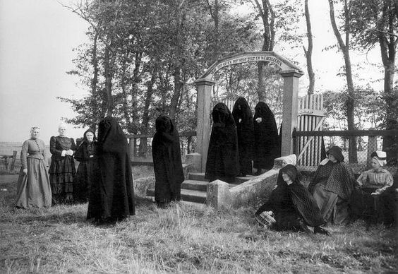 In the Victorian age, a burial ceremony was expected to be a long, elaborate, and public process - requiring a director, hired black horses for the hearse, elaborate floral displays, invitations, crêpe, pallbearers, photographs, and a large feast for mourners.