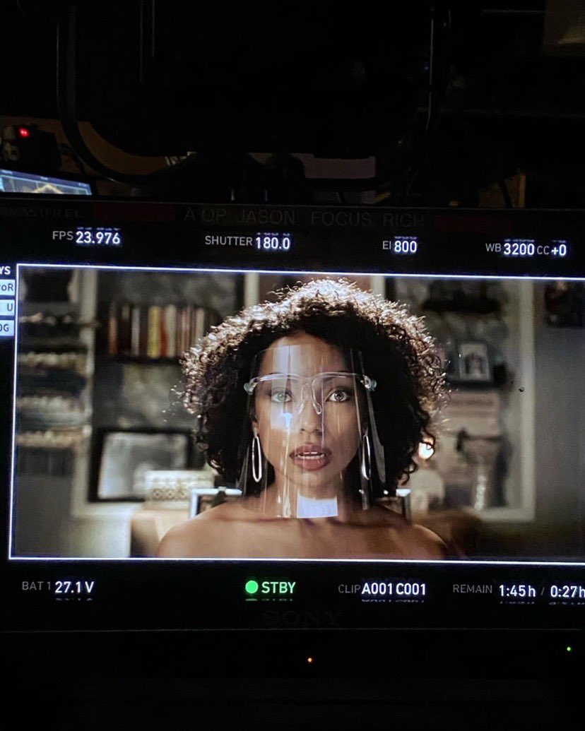 DearWhitePeople's tweet image. We’re back at it! #DearWhitePeople Season 4 is now in production. 👀