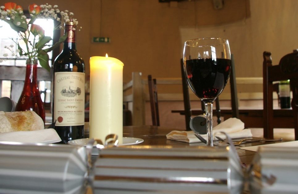 Psst..is it too early to mention the 'C' word before the November water-shed? 

Book our ‘Christmas’ menus early for your socially distanced and safe festive socials: waterratironbridge.com/eat/christmas-…