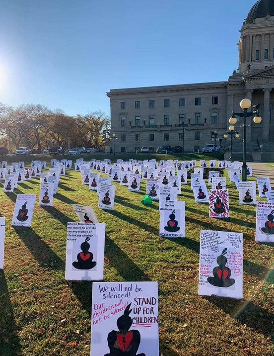 THREAD: My son Lee was part of a class action lawsuit against the government of Manitoba but the government, rather than face the lawsuit, are pushing a bill through to legalize the theft from children in care.(photo by  @IsaacMurdoch1 )