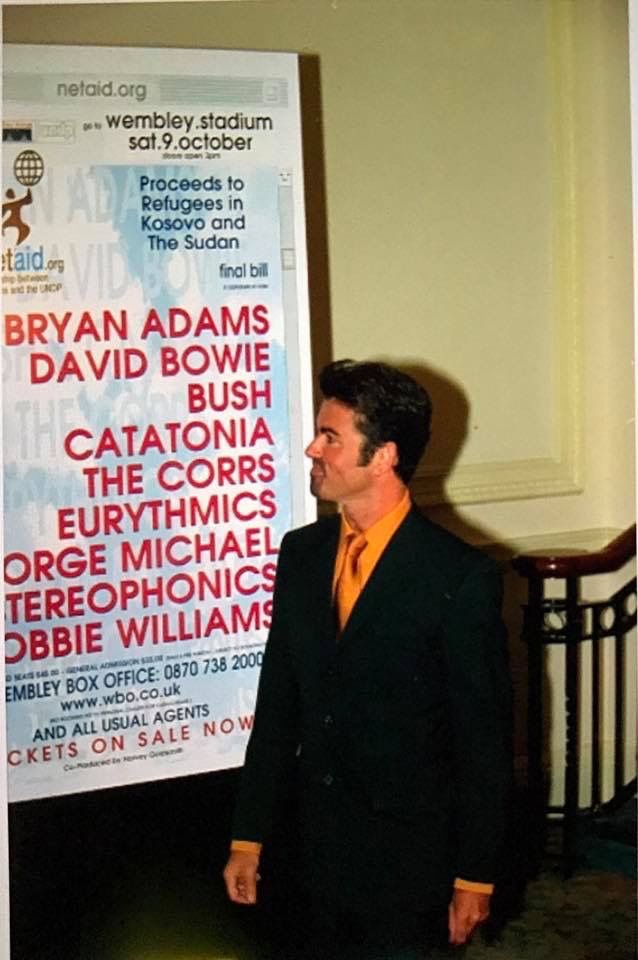 agencytrainer's tweet photo. According to my gig records, I was attending Netaid on this very day in 1999. Bowie the predictable standout but the whole line-up was pretty stellar. Marvellous. @DavidBowieReal @bryanadams @cerysmatthews @robbiewilliams @stereophonics @CorrsOfficial @GeorgeMichael #netaid https://t.co/oHXVorzbvs