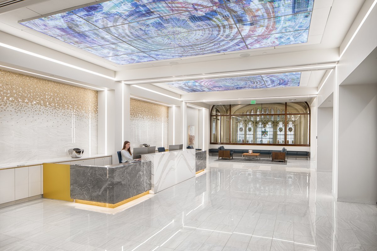 AMartiniCompany's tweet photo. A. Martini &amp; Co. served as the General Contractor for @buchanannews's move into the Union Trust building, taking 130,000sf of space for their Pittsburgh corporate office Headquarters. #buildPGH #corporateinteriors https://t.co/tJEJqgON9A