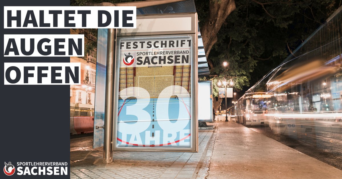 SLVSachsen's tweet photo. Wenn vier Präsidenten 👨‍🦳 👴👩‍🦲👨‍🦰 auf 3️⃣0️⃣ Jahre ehrenamtliche Verbandsarbeit zurückblicken und das Erlebte in Momentaufnahmen und Berichten wiedergeben, entsteht etwas Fantastisches. 📕
Wir danken allen Autoren und @LVZ Post für Druck &amp; Versand der limitierten Festschriften. https://t.co/bBqINPixaq