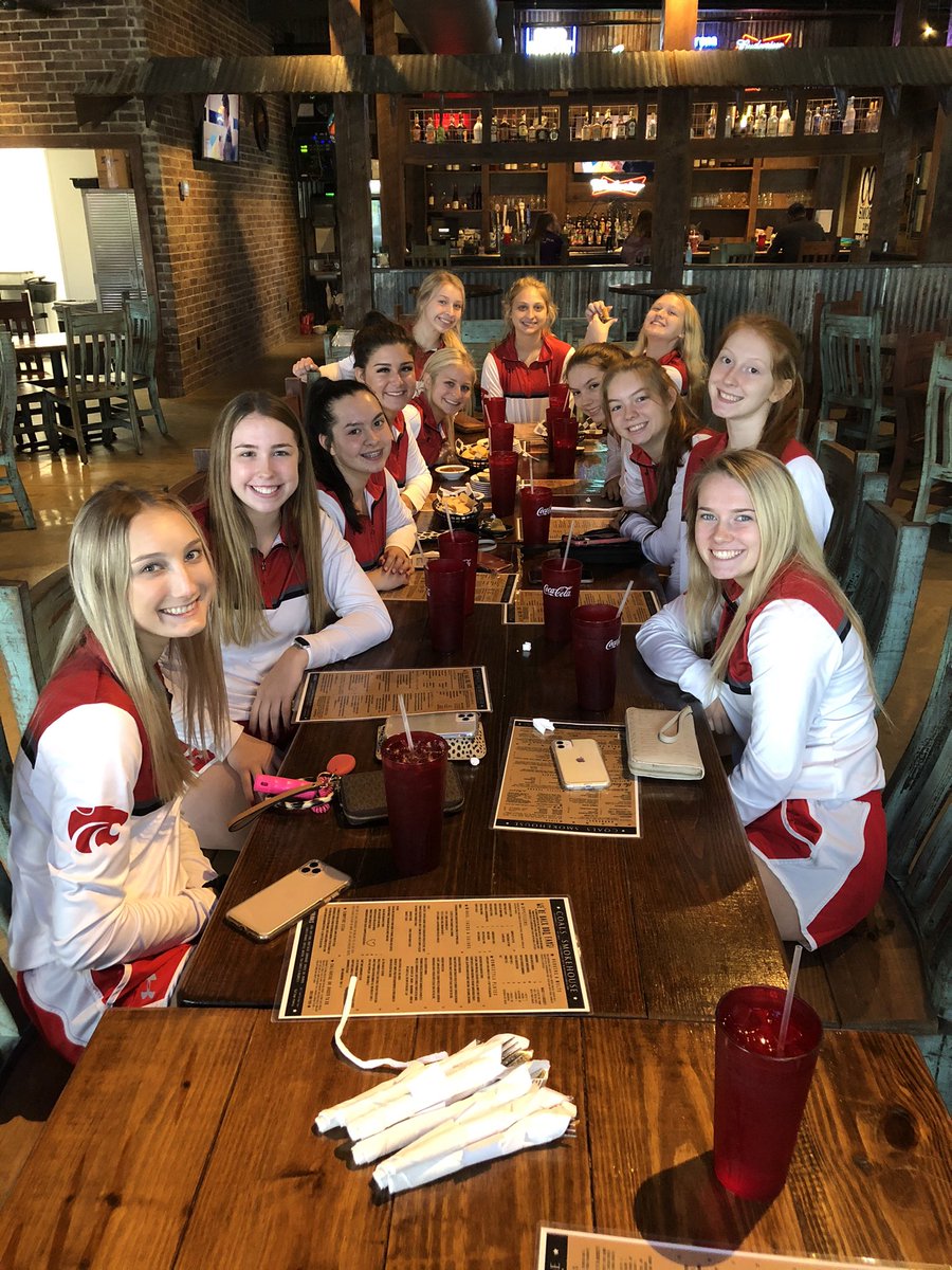 SplendoraVB's tweet photo. GAME DAY VS SHEPHERD VARSITY STARTING AT 4:30!! Y’all come out and support!! #fliptheswitch #eyesforward #letsssgooooo🤘🏼🤘🏼 https://t.co/rfolWMFMoi