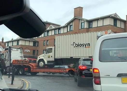 Ej6EZJ2WoAQ9OtW?format=jpg&name=small