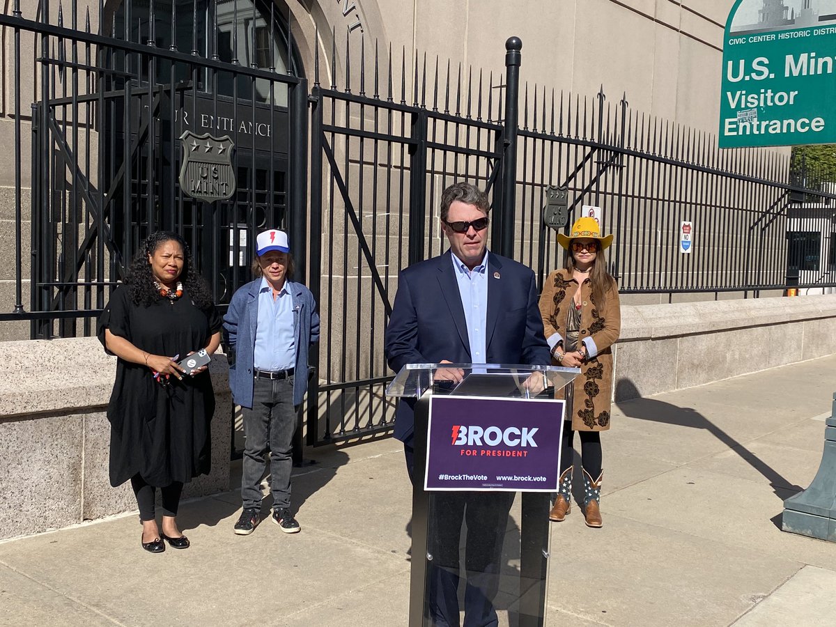 TomMustin's tweet photo. Not sure about Trump or Biden? How about @brockpierce? Former #MightyDucks actor and cryptocurrency billionaire is on the Colorado ballot for president. He’s in Colorado today and says he has a real plan to heal our country. #campaign2020 @realDonaldTrump @JoeBiden https://t.co/J2RGRFREVV