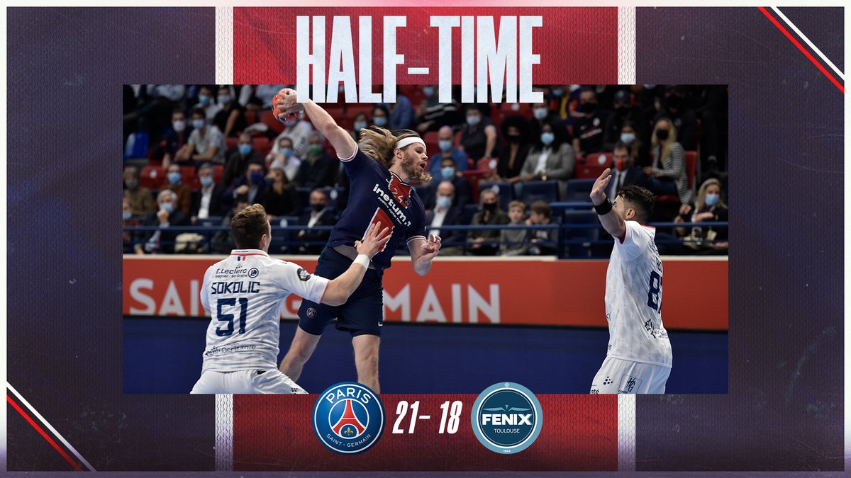 psghand's tweet photo. C'est la pause à Coubertin et dans un match haletant les Rouge et Bleu sont parvenus à prendre l'avantage en toute fin de période. #PSGFEN https://t.co/550qAqBwB4