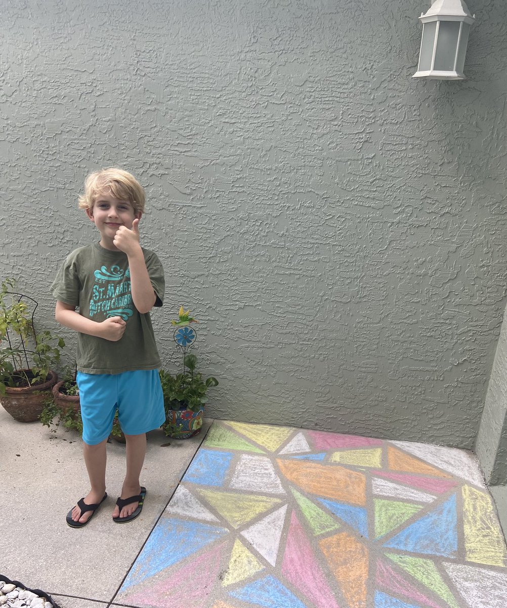 We LOVE art at eCA!!! This project was so much fun! @eCollierAcademy @collierschools #art #chalk #sidewalkart @KurtWenner @EdgarMuellerArt