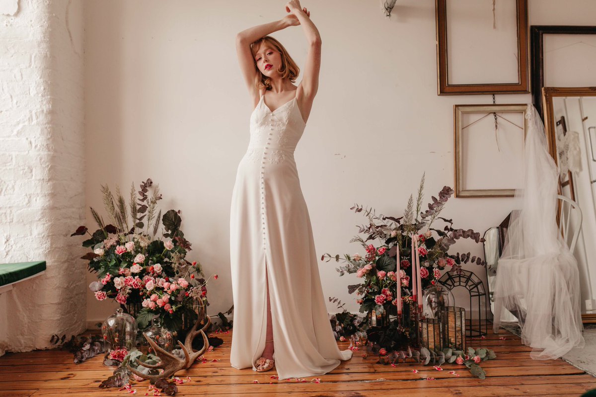 wildernesswed's tweet photo. New collection! ‘Wild Strawberry’ 🍓Photography:Rosie Woods, Model: Holly White #wildernessbride https://t.co/MgcwG5nkCP