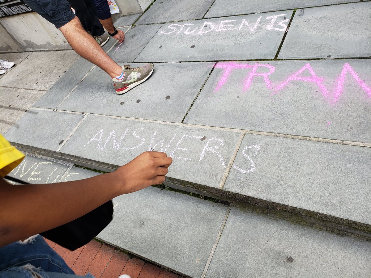 eRomanMe's tweet photo. #ReinstateRich #dcpstransparency @SWWHSA @MayorBowser @DCPSChancellor https://t.co/SvUDkg2VvV