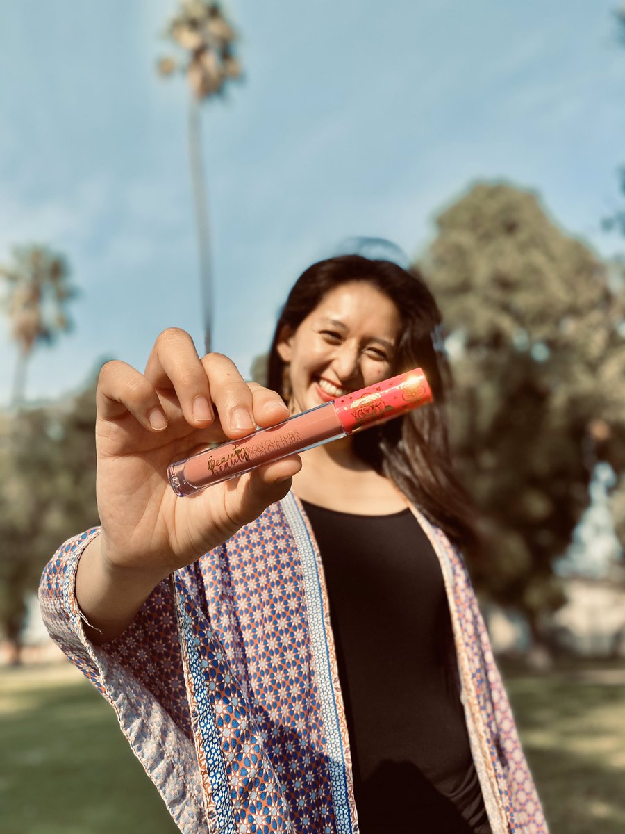 JacquelineRM__'s tweet image. 𝓫𝓮𝓪𝓾𝓽𝔂 𝖢𝖮𝖭 𝖢𝖴𝖫𝖳𝖴𝖱𝖠 🌺
Get FREE USA shipping ends next week! 
USE CODE: CULTURA
📸: @kimberlyyyphoto 
💄: @ViveCosmetics 
#vivecosmetics 
#cremosa #matte #magia 
#beautyconcultura #latinabrand #veganbeauty #latinaowned #crueltyfreebeauty #indiebeauty #latinamakeup