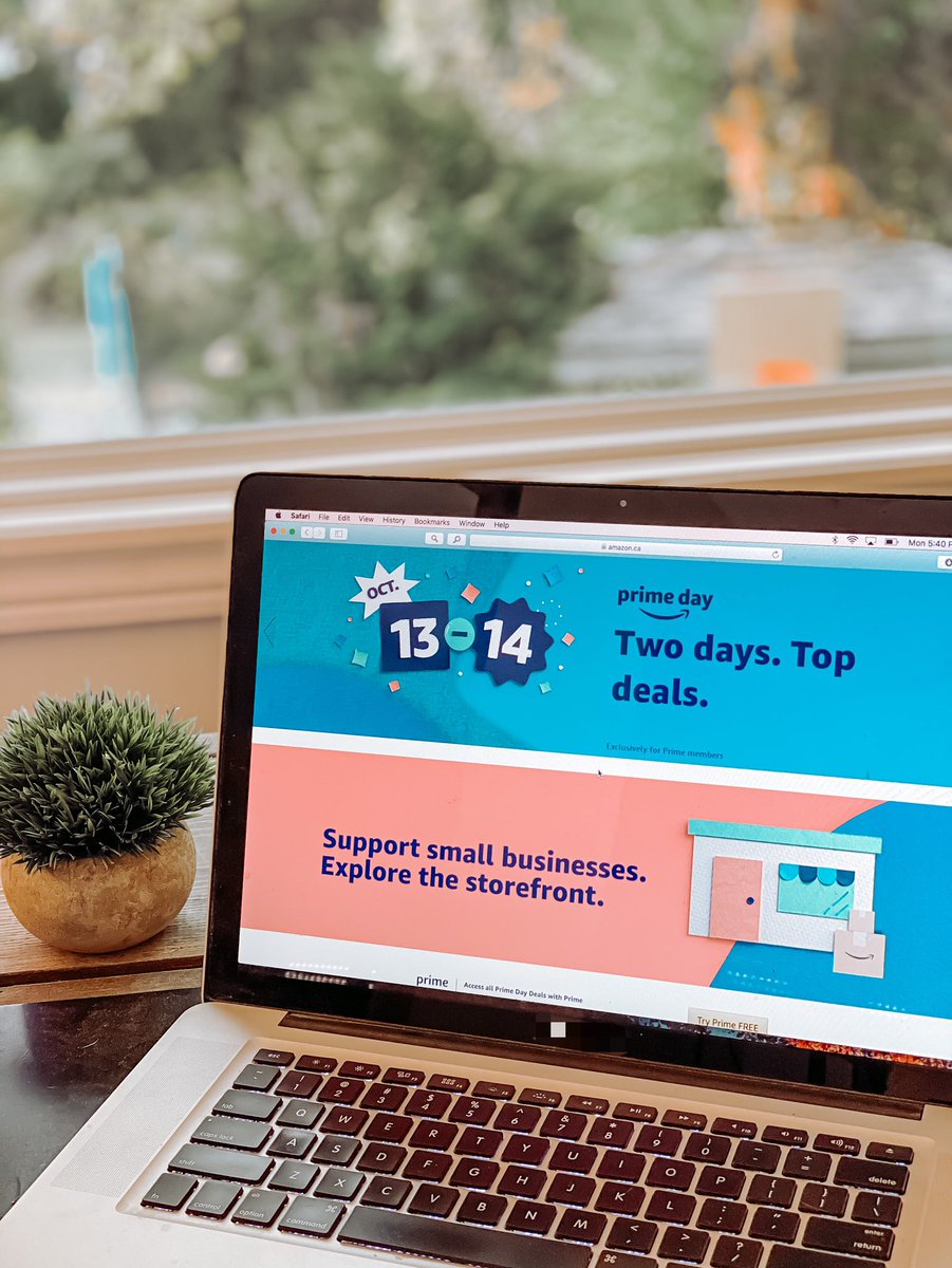 Making my list, checkin’ it twice because <a href="/amazonca/">Amazon Canada</a> #PrimeDay  is right around the corner! #Ad Mark your calendars October 13+14 for incredible deals and savings for Prime members. Shop small &amp; medium Canadian businesses amazon.ca/supportsmall  👏
#PrimeLife #AmazonPartner