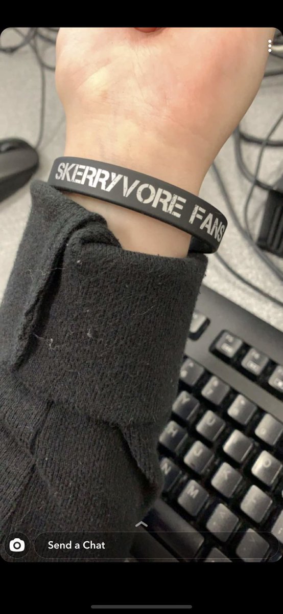 lizbain's tweet image. Some of our #HotChocFri recipients are also @SKERRYVORE fans and found something different in their takeaway treat bag! I have some more for the other @KeithGrammar Skerry fan club members. See me after the hols folks!