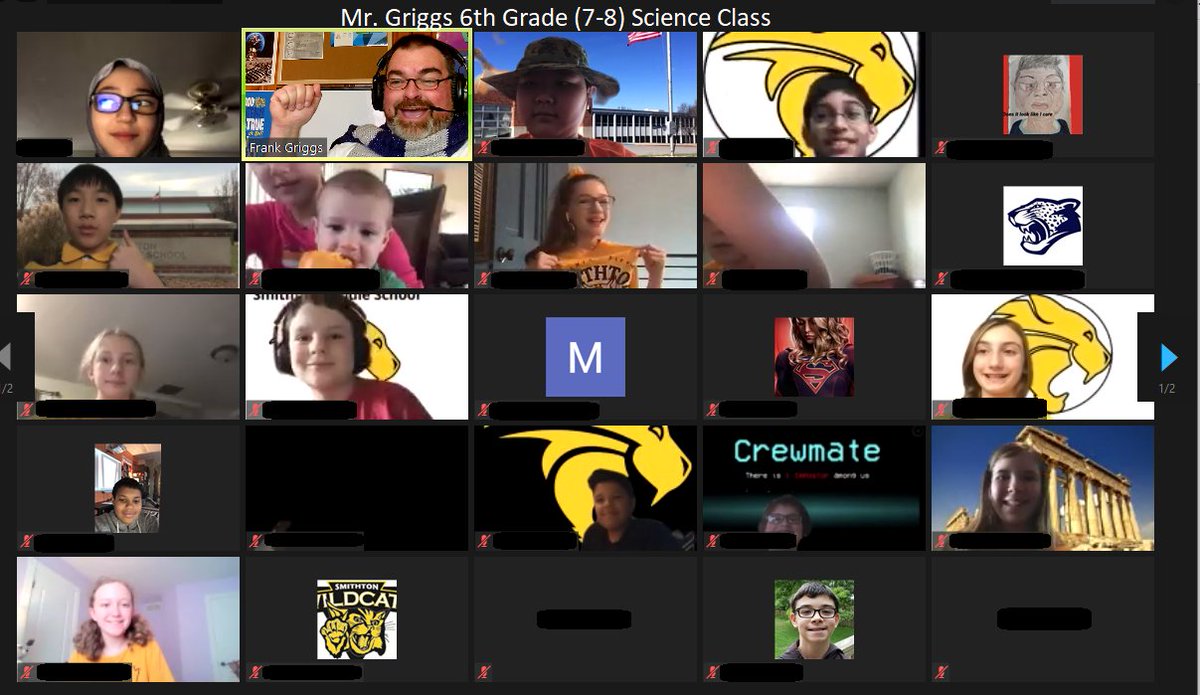 MrGriggs4's tweet image. Last day of CPS Spirit Week and today was school pride!  Namely school colors!  With so many students from different schools, I think we almost covered all seven of them!
#CPSspiritweek #LMSbest