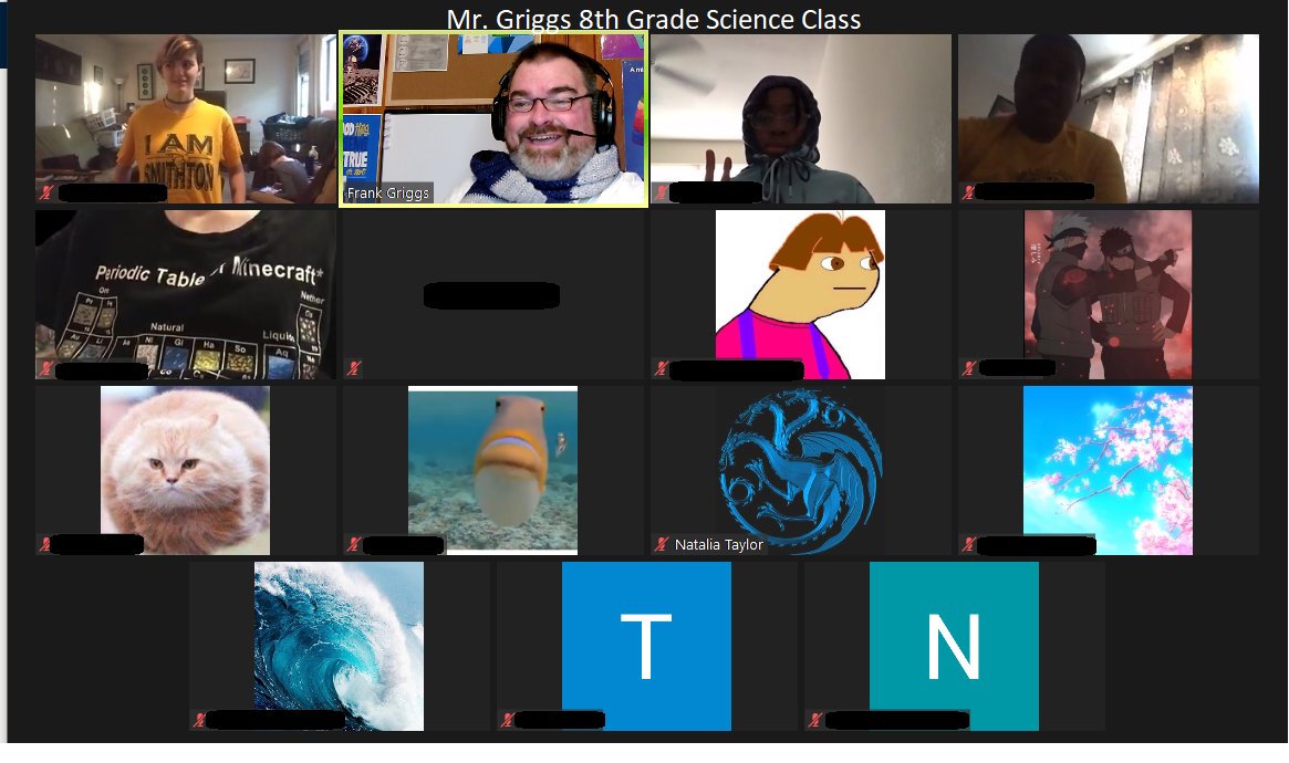 MrGriggs4's tweet image. Last day of CPS Spirit Week and today was school pride!  Namely school colors!  With so many students from different schools, I think we almost covered all seven of them!
#CPSspiritweek #LMSbest