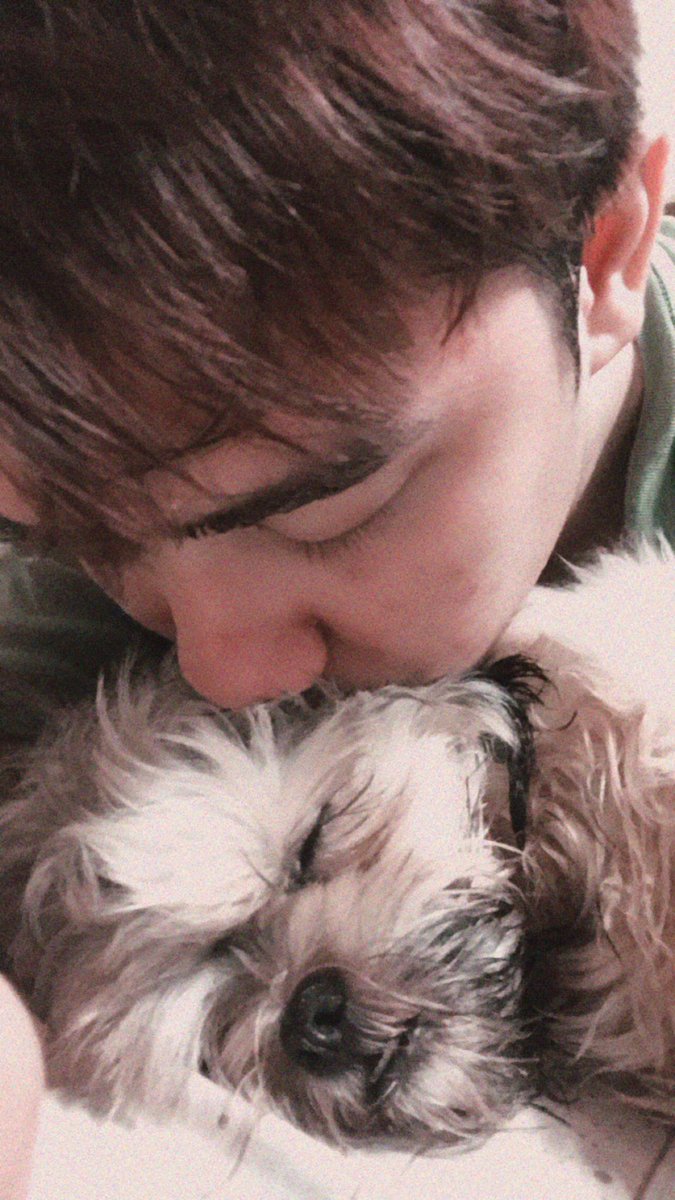 Russell 🦁 tweet media