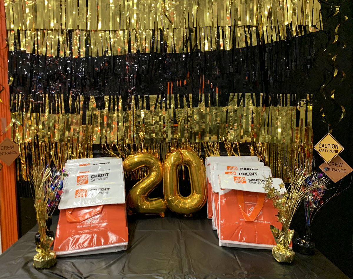 #CAM2020 in #4607👏👏🌟🌟 Thank you all for being on the front line associates taking care of our customers and our store. @ChicoEvansHD <a href="/kattyniner/">kathy</a> <a href="/ZenasRainey/">Zenas Rainey</a> <a href="/bluesurf57/">Susan Paquette</a> <a href="/postivevibes333/">Lorie Smith 😀</a> <a href="/Johnweissbrod/">John</a> <a href="/Stacy29427342/">Stacy</a>