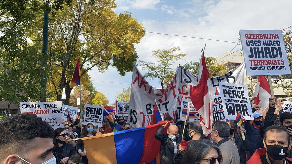 📍 Toronto, Canada 🇨🇦 ⏰ Oct 9
A shot from our brothers and sisters making sure that the world knows. A🇦🇲🇦🇲🇦🇲 We stand strong - we stand together! #ArmenianDiaspora
#StopAzerbaijaniAggression #StopErdogan #StopAliyev #ArtsakhStrong #StrongerTogether #RecognizeArtsakh
