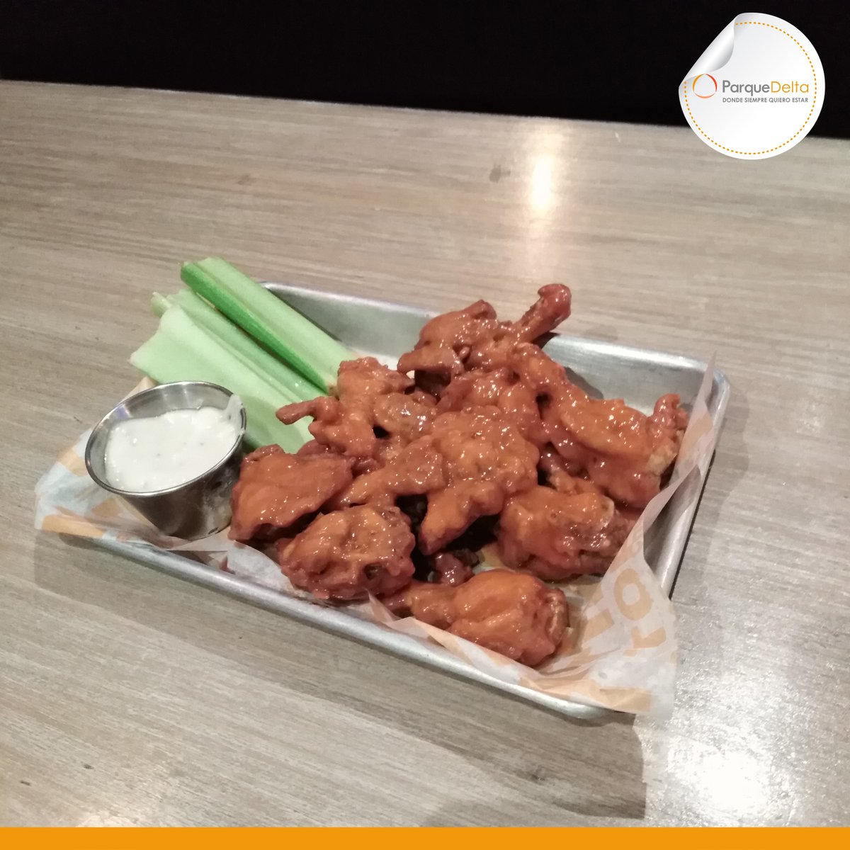 parque_delta's tweet image. Alitas y promo, pretexto ideal para compartir #EntreAmigos.

#Festejos
#Applebee’s

parquedelta.com.mx/directorio