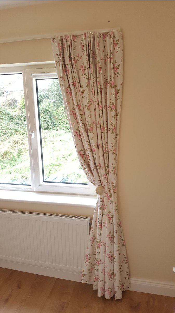 FUSION_HOME's tweet photo. A selection of curtains we have fitted around Cork & West Cork in the past few months.
#PopInLetsBegin #curtains #fabrics #cork #westcork #skibbereen #Ireland https://t.co/TKorRQw78A