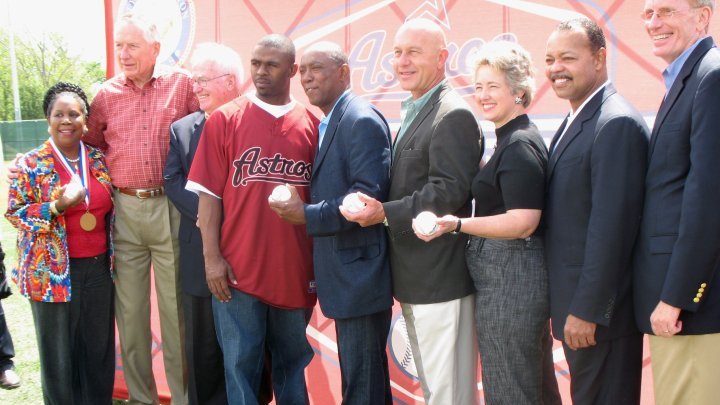 During his time at  @MLB, Jimmie Lee helped establish the first Urban Youth Baseball Academy in Compton, CA., and was instrumental in bringing the second academy to Houston, where it exists today in Sylvester Turner Park.