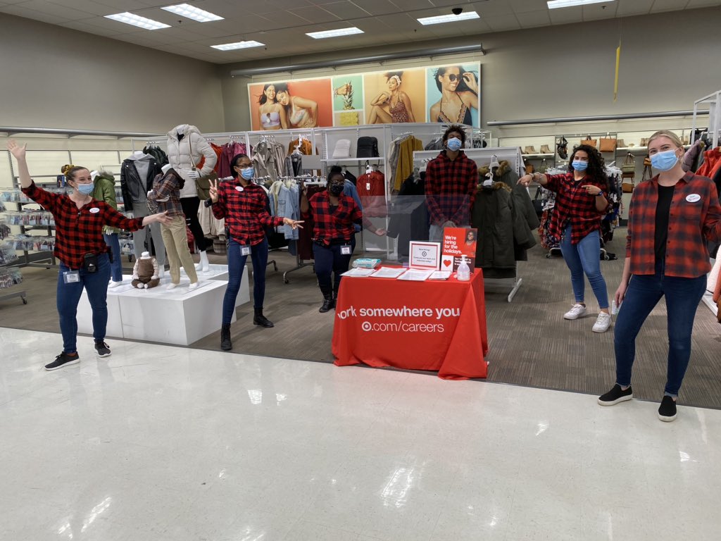 AllisonTowery's tweet image. #worksomewhereyoulove with a team that’s like family.  #NationalHiringEvent #T0896
