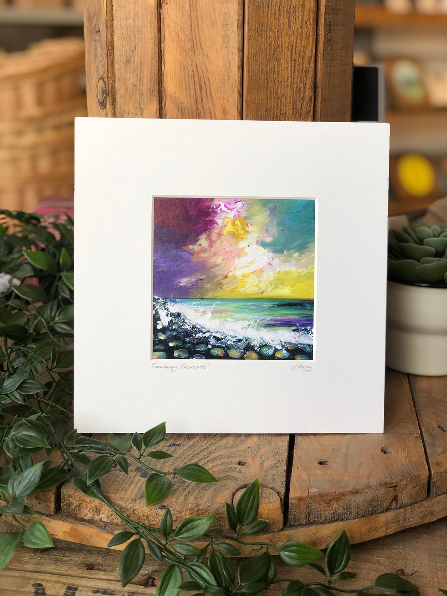 ✨ Did you know we have some beautiful pieces of original art by Jacqueline Rooney....AND... some fabulous framed prints too!? 🌈 

Available to purchase in-store and online 👉  bit.ly/JacquelineRoon…

#shoplocal #supportlocal