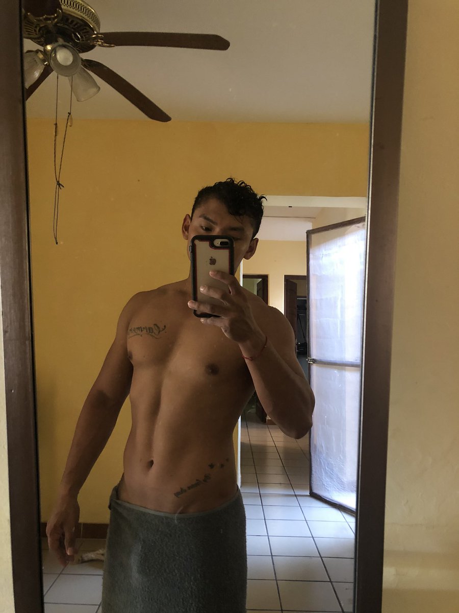 MelvysMunoz's tweet photo. Con toalla o sin toalla? 
#RT y checa tu inbox 📨 https://t.co/acpWxeXs4X