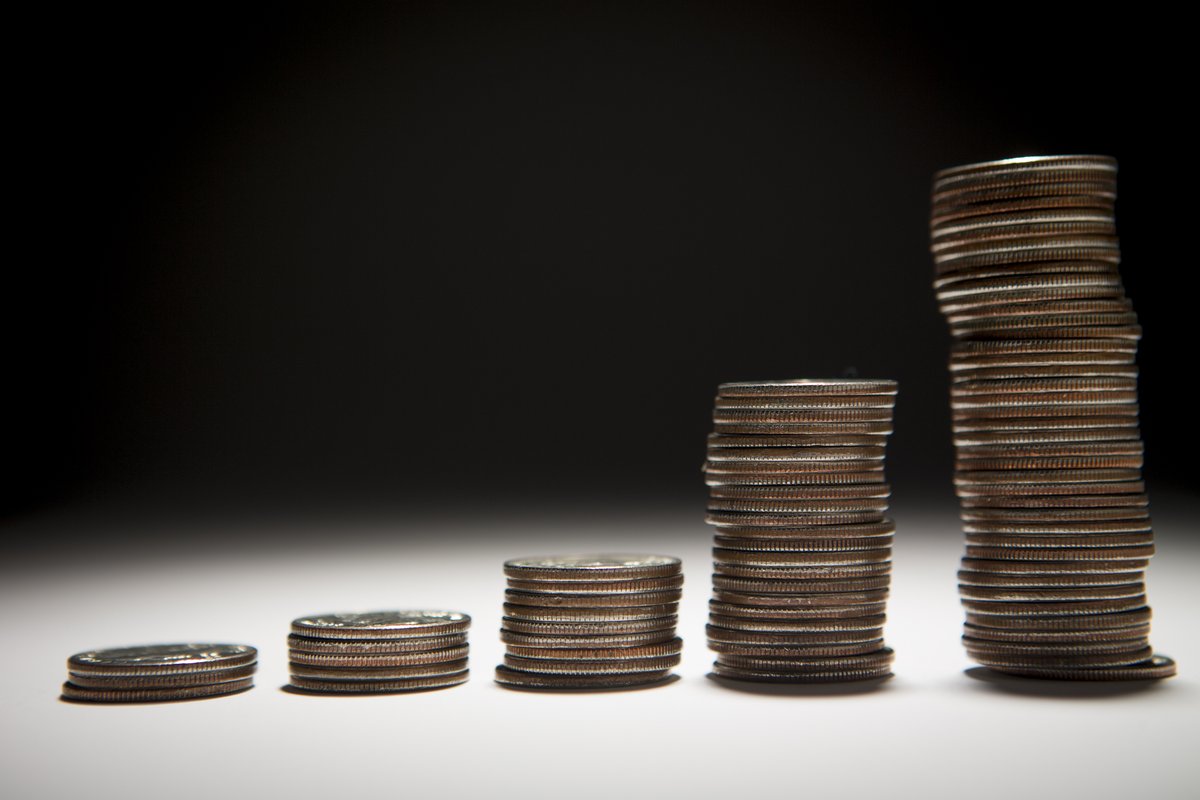 An excess cost — roughly 0.4% annually — may not sound like much.But for a worker who dutifully puts $10,000 a year for 40 years into a portfolio that earns 6% annually, the difference in final savings can be north of $150,000  https://trib.al/2D99X5I&q...