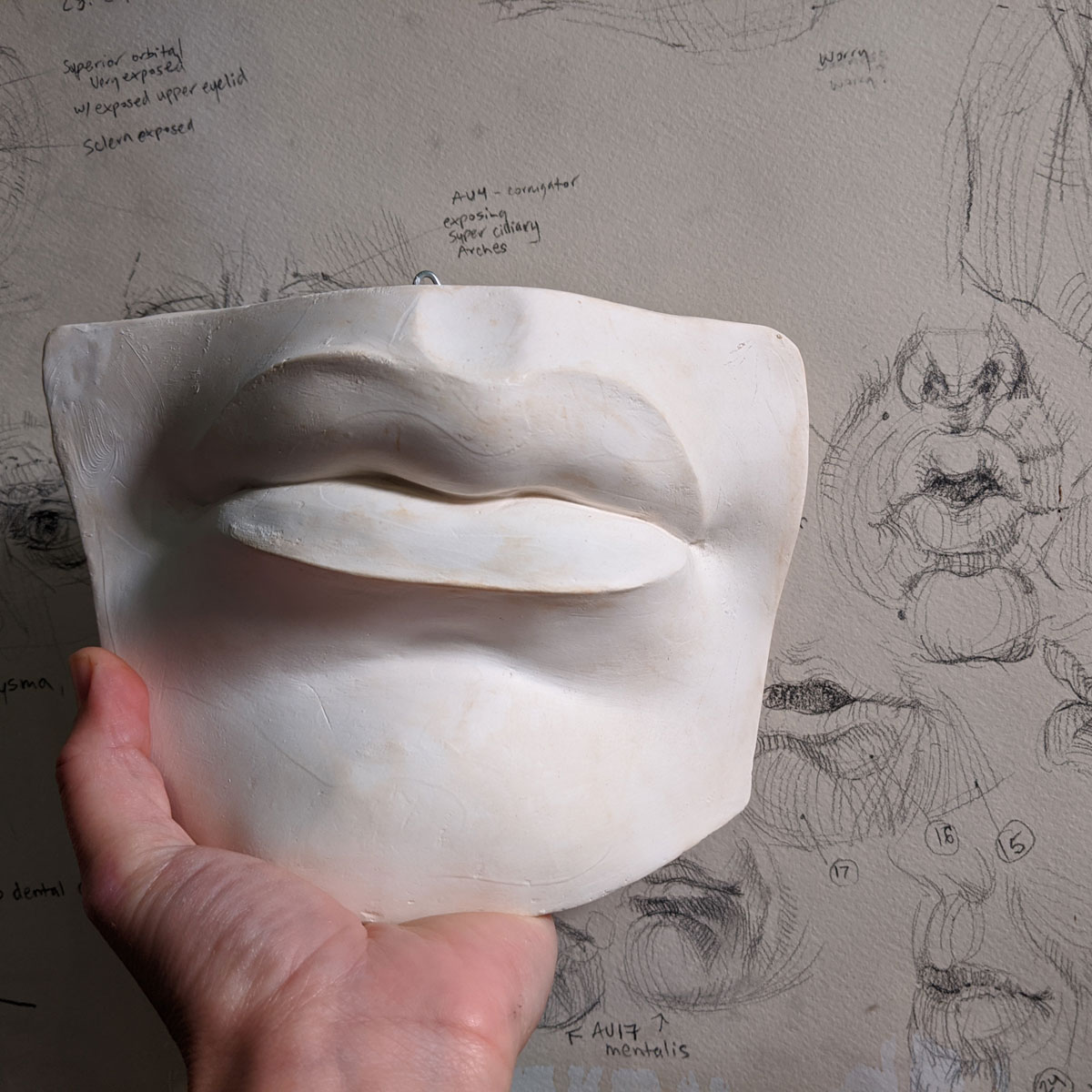 MardieRees's tweet photo. Learn to sculpt 👄 from anywhere - https://t.co/g4FFpuFRa4 https://t.co/FICyJ1qypt