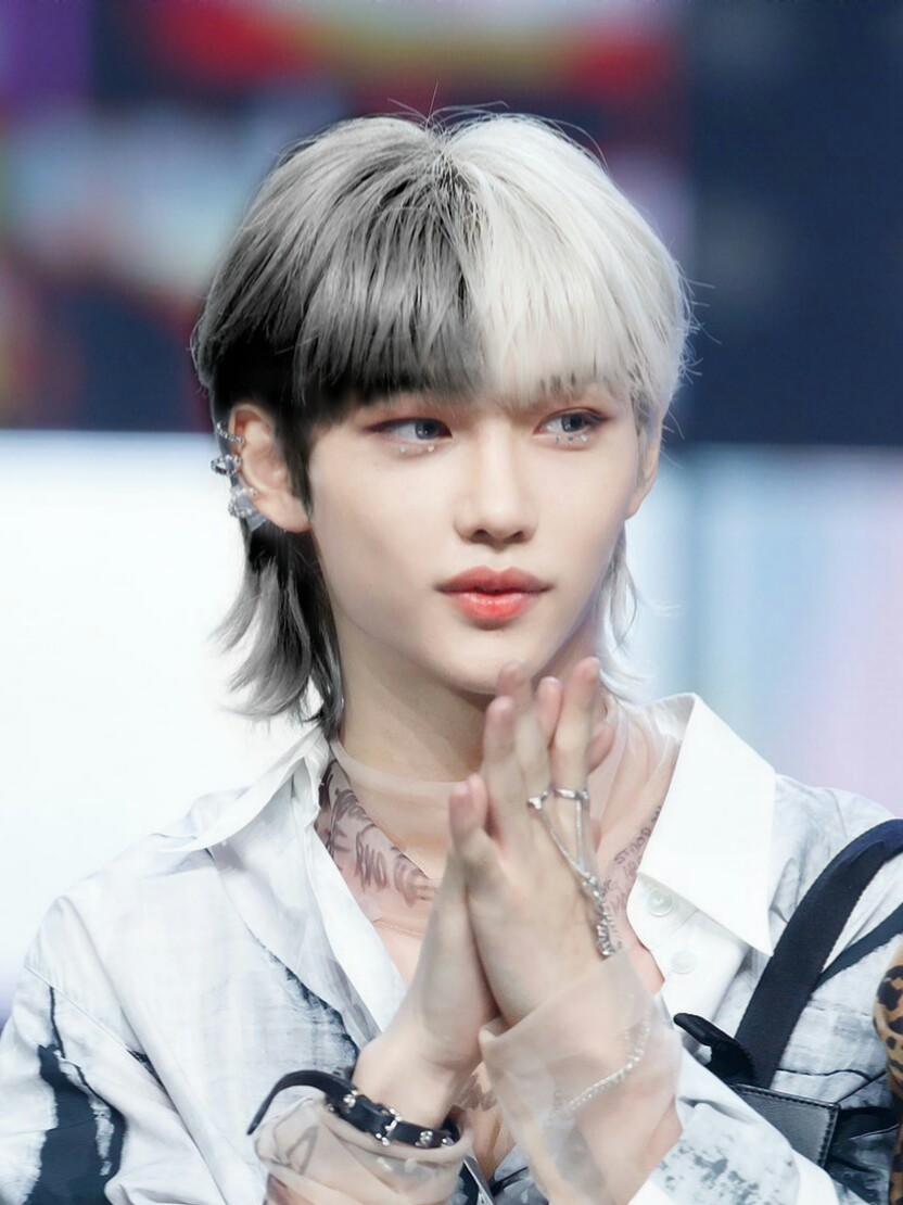 Rin Manifesting Half Black And White Hair For Felix On Future Comeback