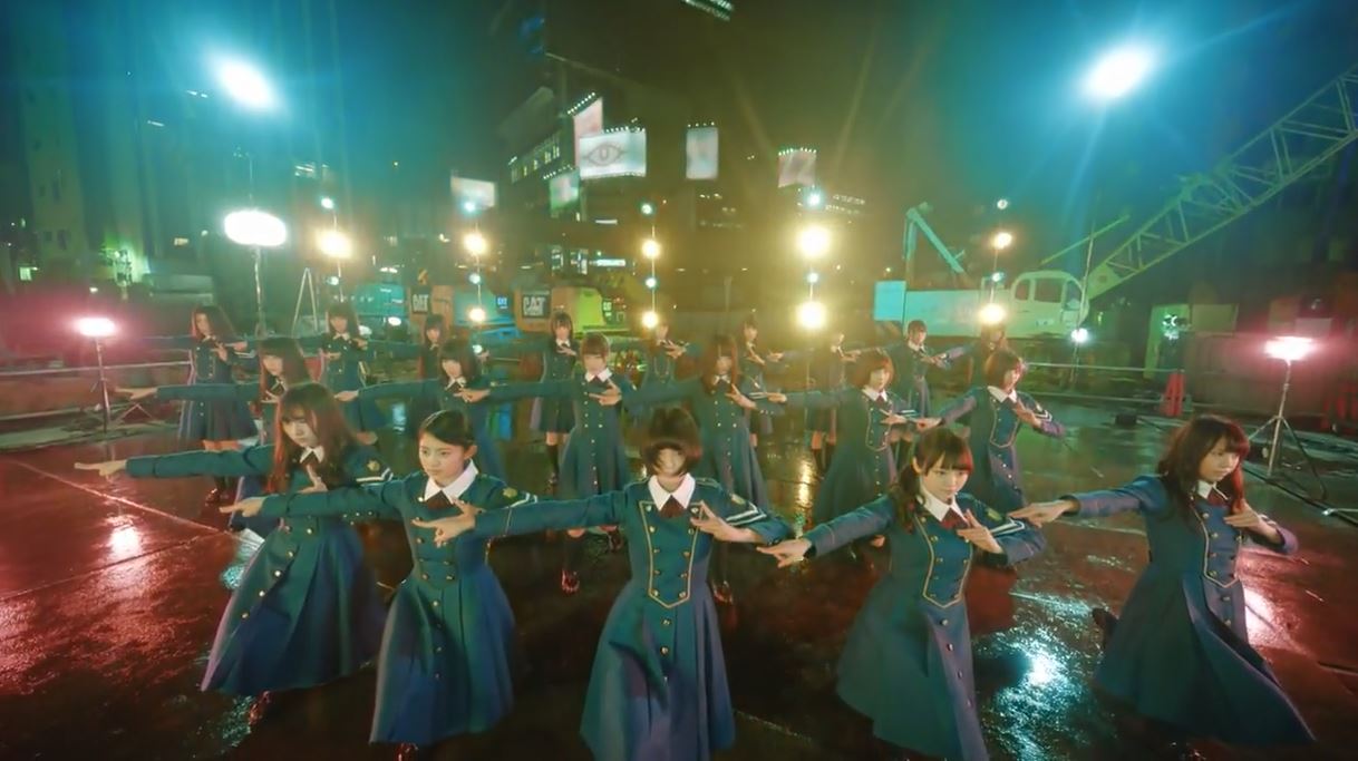 K川の支流 黒い羊 Mv パイロンと規制線 彼岸花 サイレントマジョリティー Mv 背景の目の看板 サイレントマジョリティー Mv 渋谷のさくら通り 世界には愛しかない Mv 北海道苫前の風力発電の風車 さくら通りは