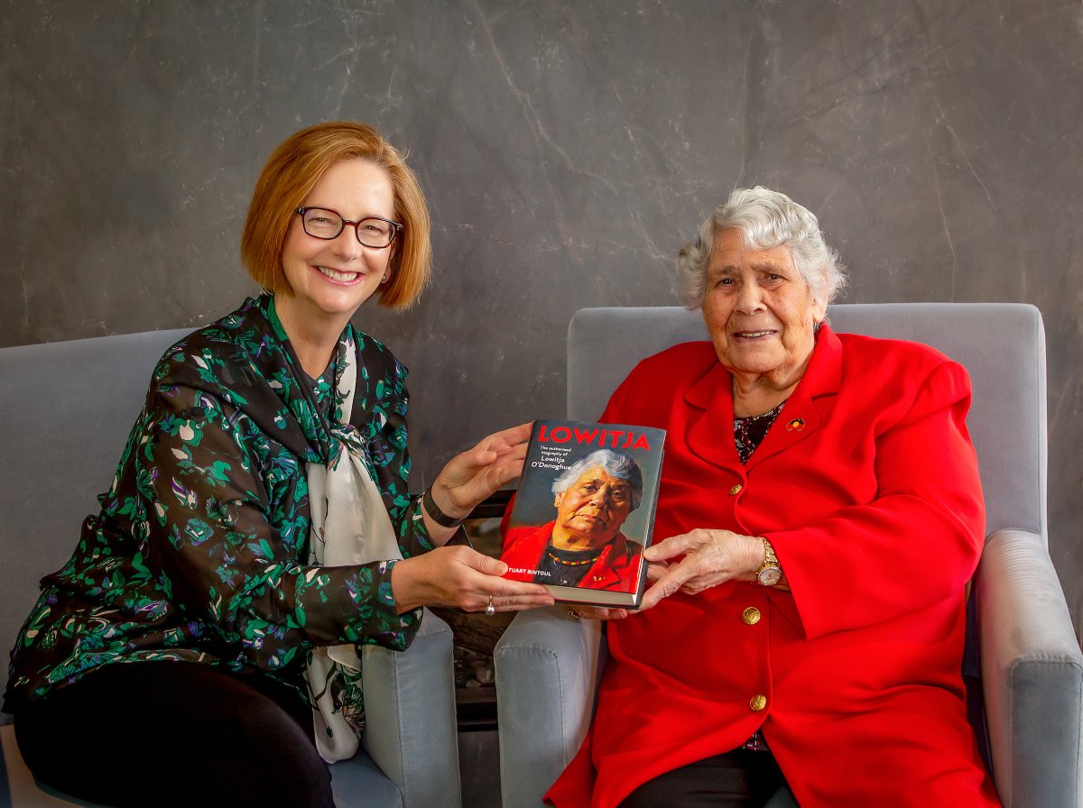 Julia Gillard tweet media