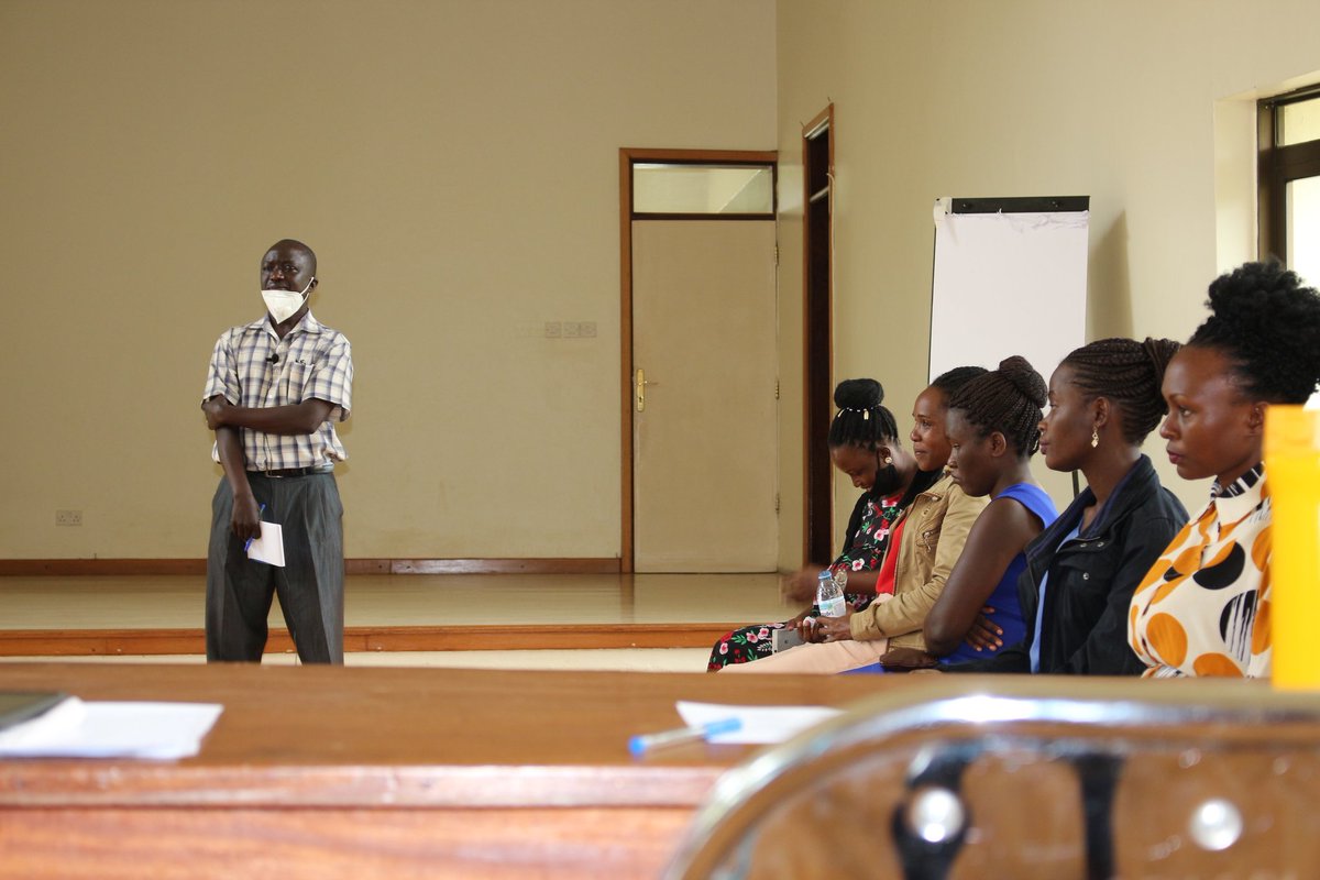 SETSRHRUg's tweet image. Today the 10th October the participants will each receive a certificate in SRHR awarded by @MakSPH. 

Congratulations 🎊 to cohort 10 TOT400. #OrangeKnowledge.