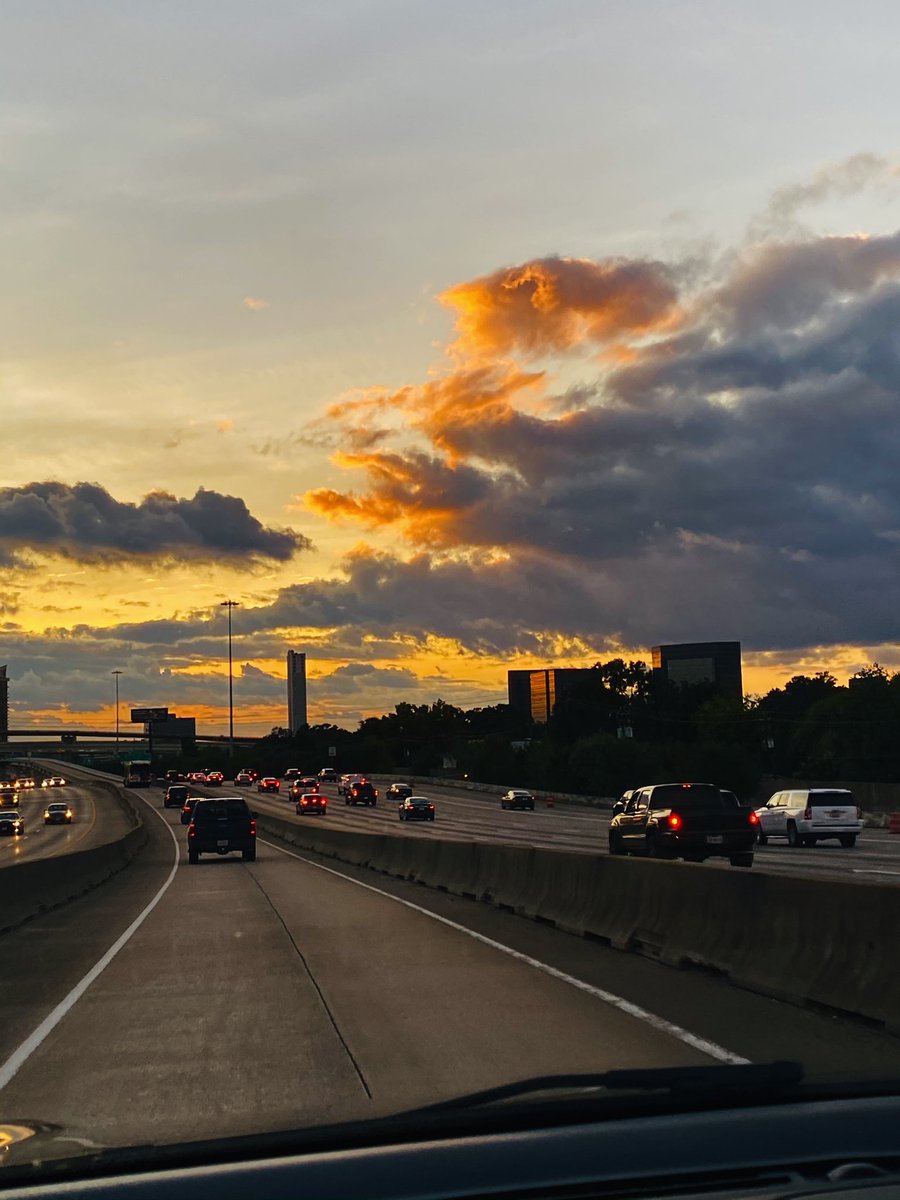 larrynstafford's tweet photo. @astros the skies in Htown were representing them colors tonight #ITOOKTHESE https://t.co/n4DLb5QSYa