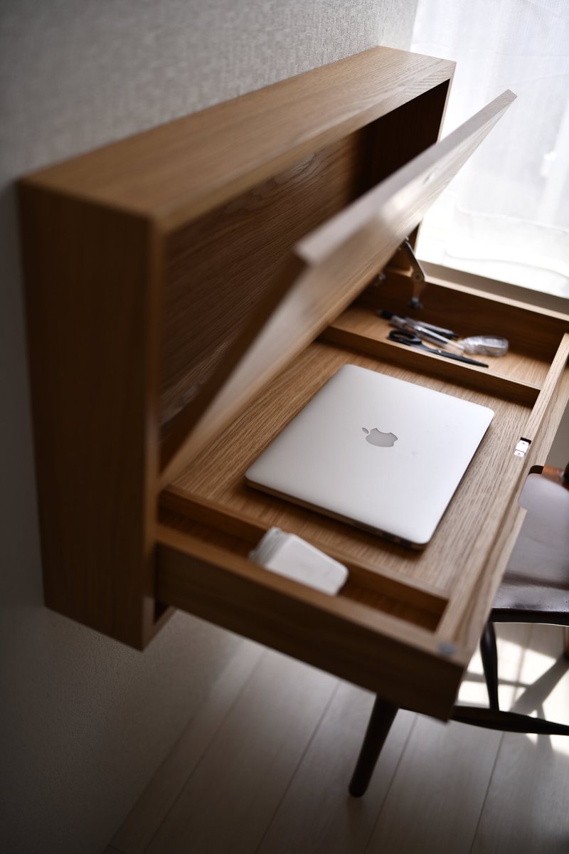 Nice Good Llc リモートワークに最適な無垢材の壁掛けデスク Wall Storage Desk は 厳選した無垢材をこの道50年の職人による手作業で製作しております 一生物 上質な物をお求めのお客様にお選び頂いております T Co Nxdrhwokkx 無垢材