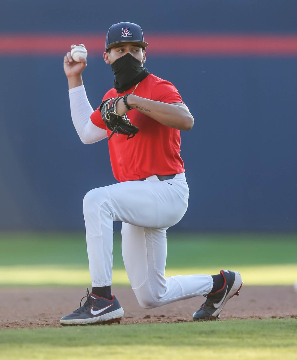 ArizonaBaseball's tweet image. We're baaaaaaack 😏

#MLBTrainingGround | #BearDown