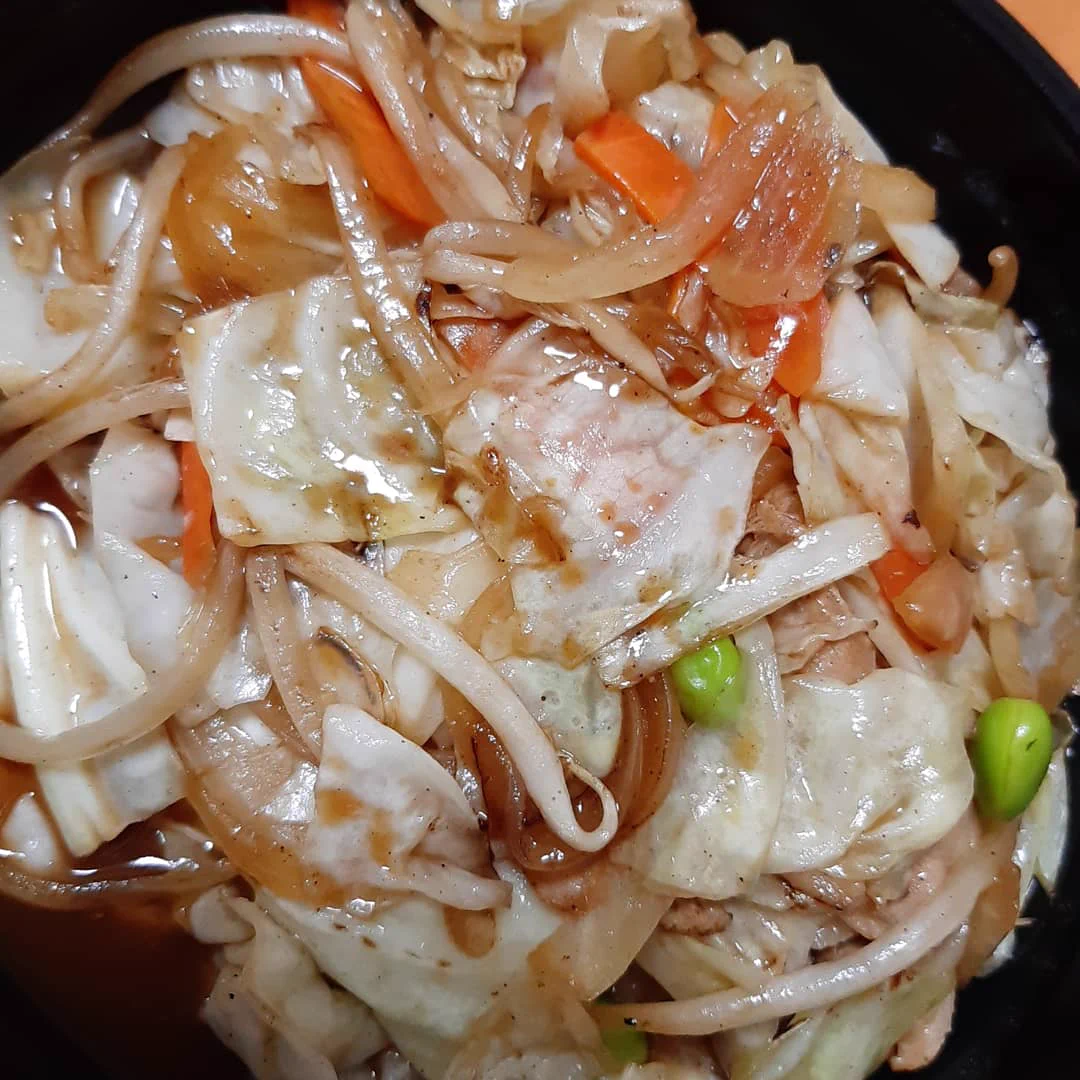 @hottomotto_com お食事券ほしい(^-^)
肉野菜炒め毎日たべてます 