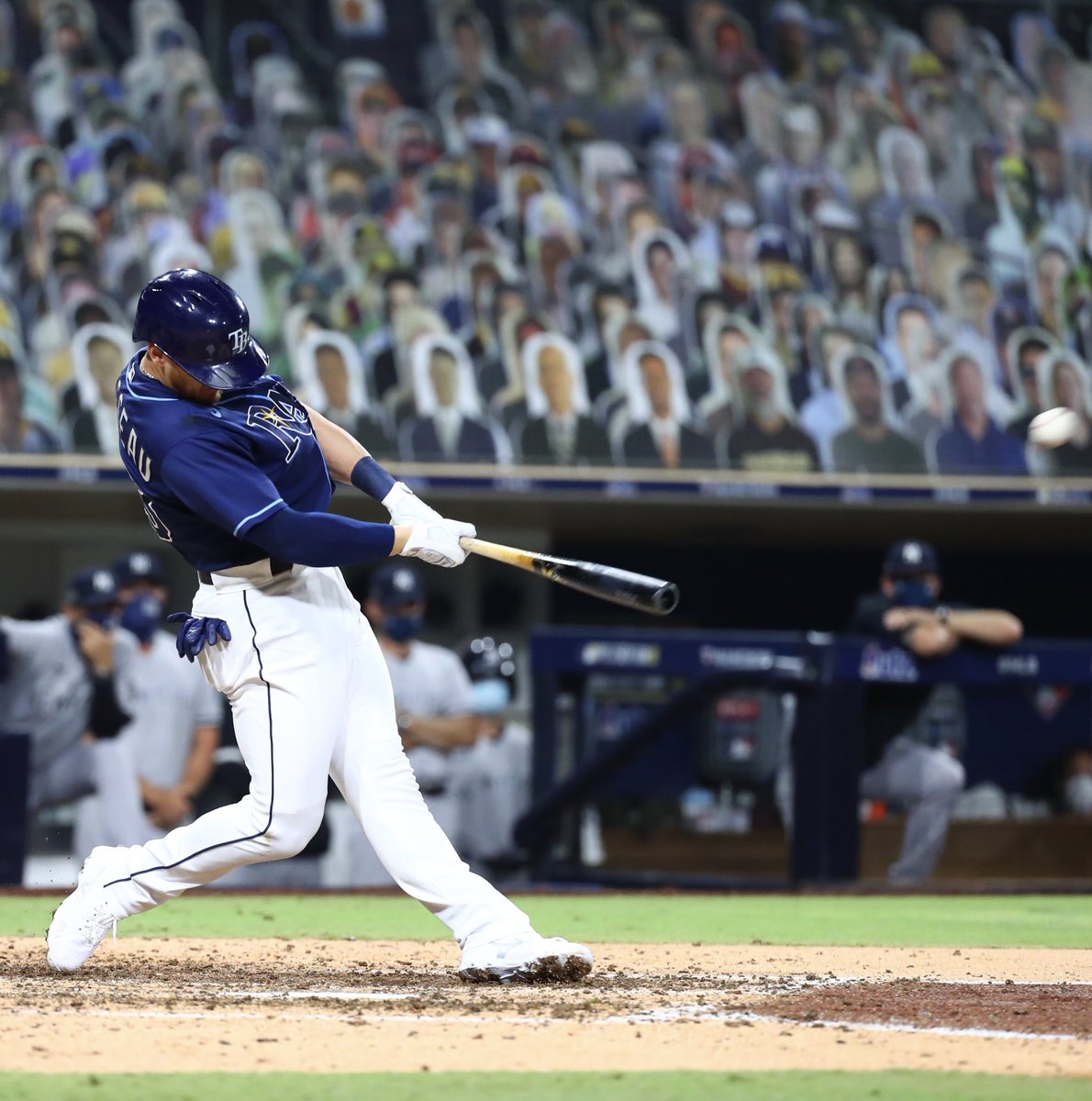 RaysBaseball's tweet image. How it started:                How it’s going: