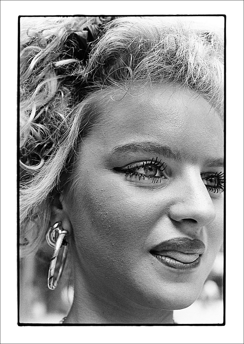 CreativeReview's tweet photo. Snapped in the City of London and neighbouring Brick Lane in the 80s, Paul Trevor's new book is a reminder of the stark contrasts of Thatcherite Britiain https://t.co/PVKkEwGUbT https://t.co/IpFKzaFv2Q