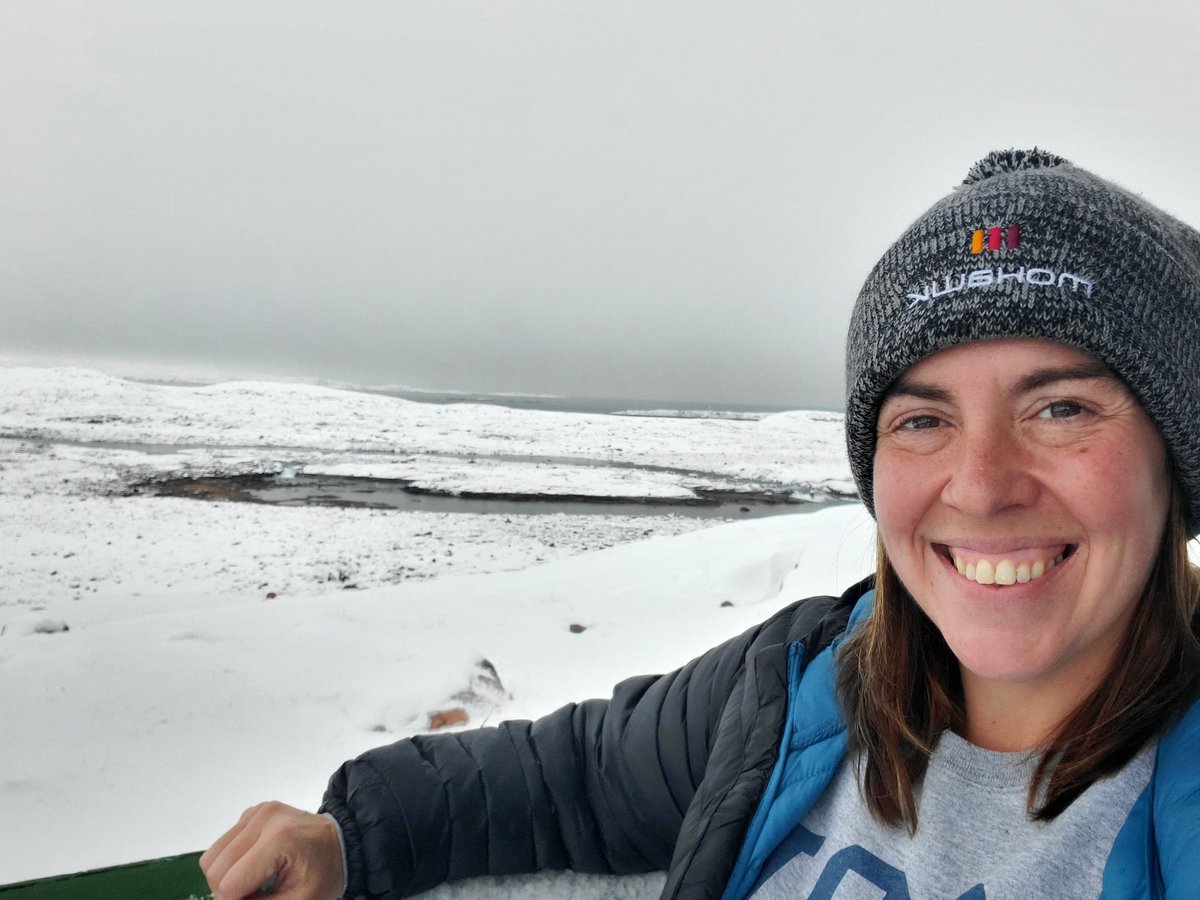 TaraVatNAC's tweet image. #FridayFeels my favourite #classroom every Friday ♡ spent a great afternoon discussing how place shapes us with #NACnursing Ss at #SylviaGrinnell #OutsideIsBetter #TakingTime to build our community in #Iqaluit @NUArcticCollege