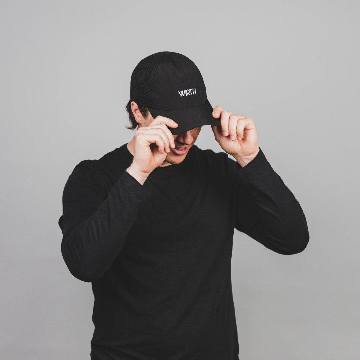 Happy Friday everyone ❤️

The weekend is so close you can taste it!

A friendly reminder to everyone that our FLY BALL CAPS are back in stock!

Inventory for this popular hat gets wiped out quickly.

So, head on over to the WIRTH website and grab yours today.

📸 <a href="/ccracken/">cari mccracken</a>